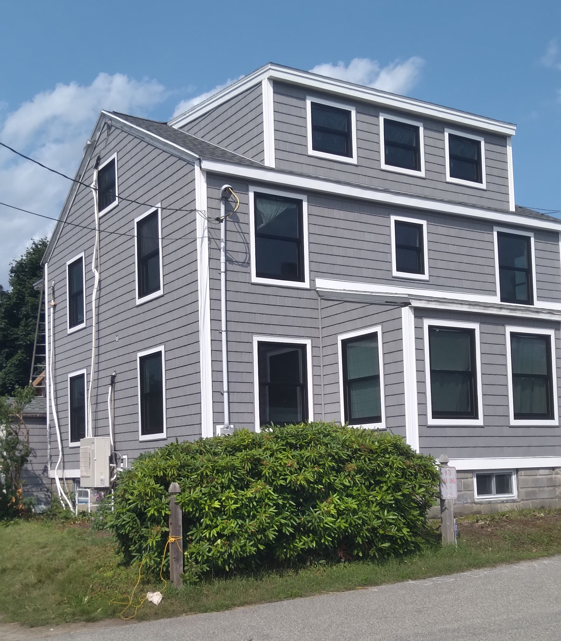 Vinyl siding installation in Old Orchard Beach 